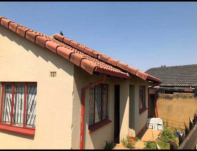 2 BEDROOM HOUSE FOR SALE IN NATURENA